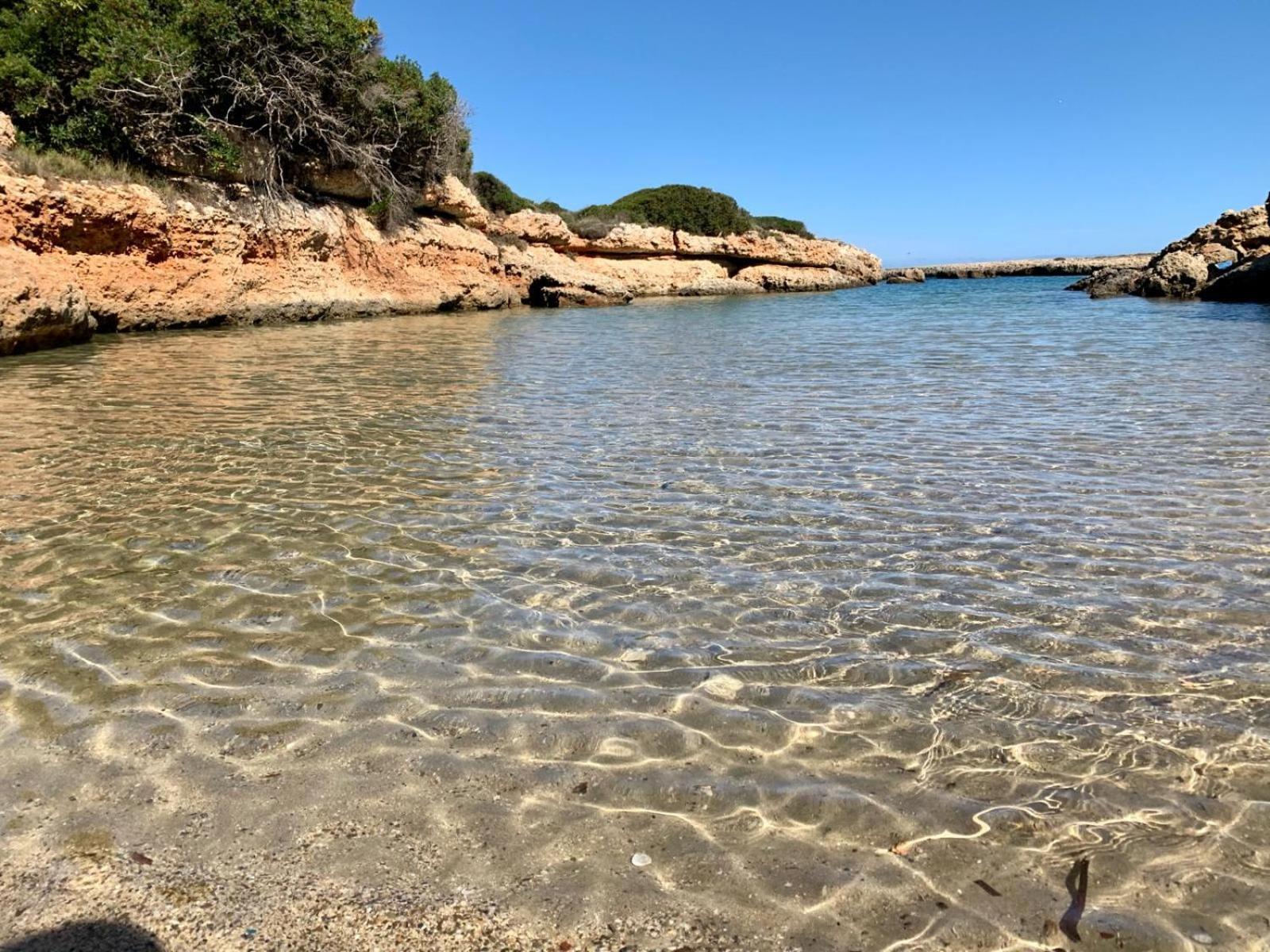 Hotel Scoglio Degli Achei Торе Санта Сабина Екстериор снимка